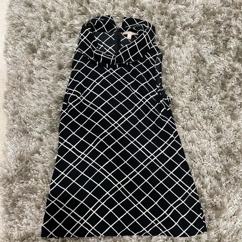 Banana Republic Sleeveless Blouse